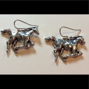 Horse Earrings 🏇
